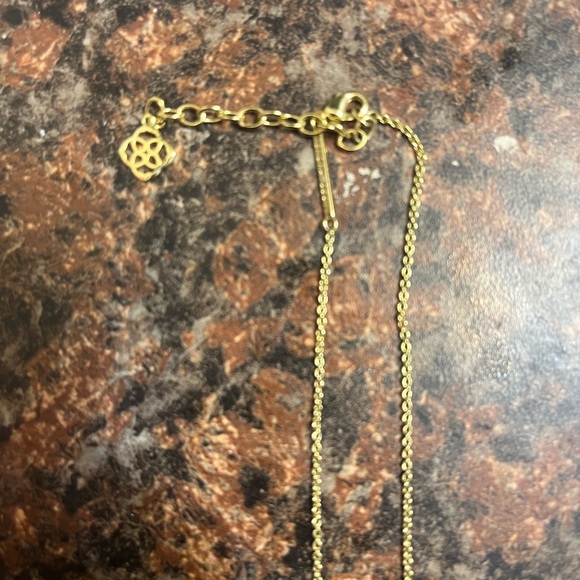 Dark blue  KENDRA SCOTT necklace - Picture 2 of 2